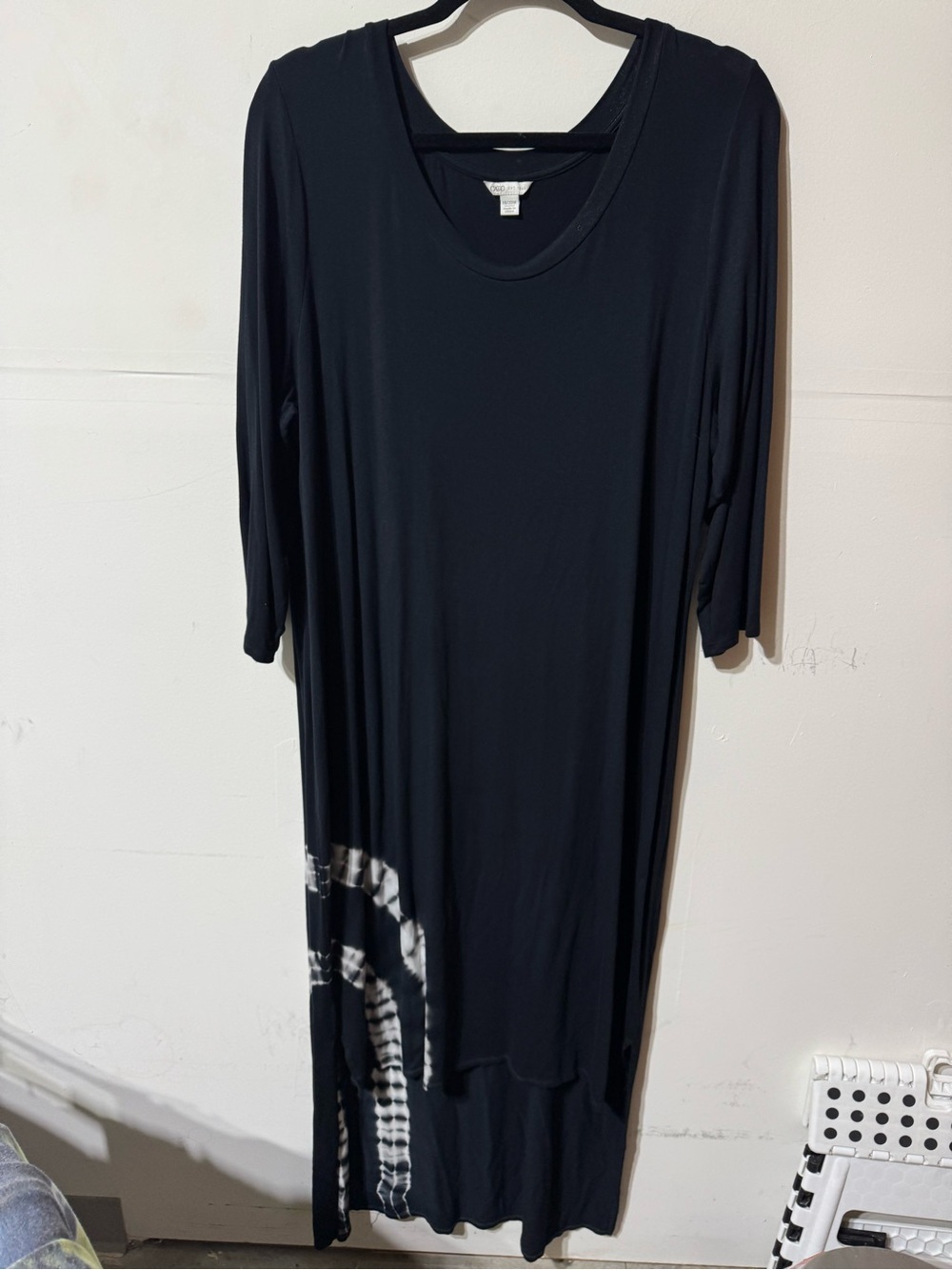 Black Long Sleeve Maxi Dress with Tie-Dye Accent